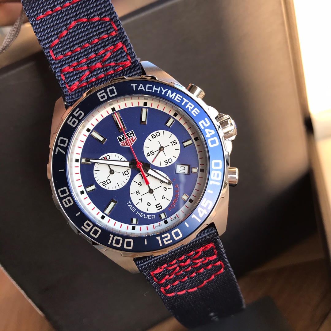 43mm Racing Chrono Blue Dial Chronograph Watch